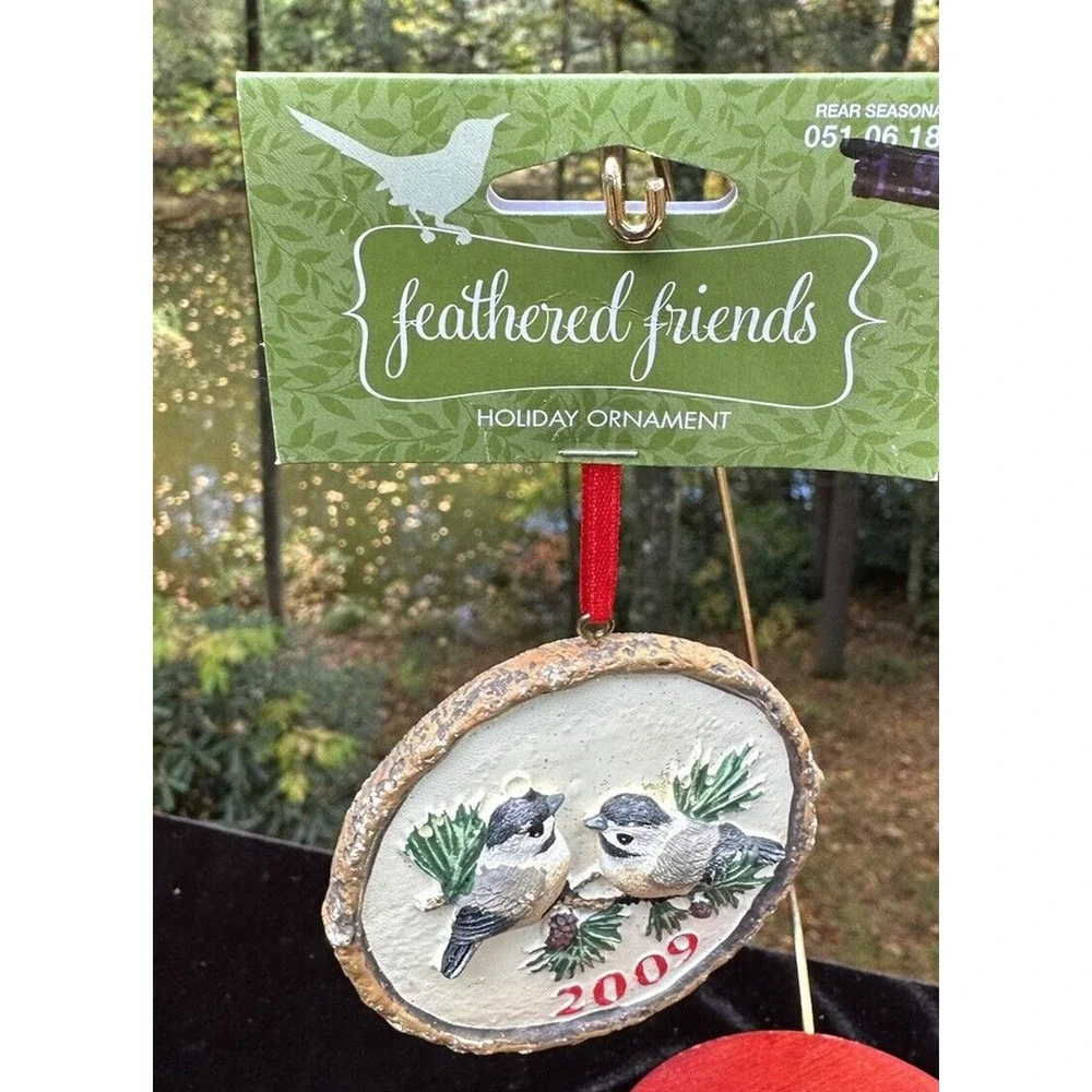 Target 2009 Feathered Friends HOLIDAY Ornament Chickadee Birds New! -S68